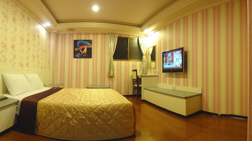 Hua Yue Hotel Taoyuan Exterior foto