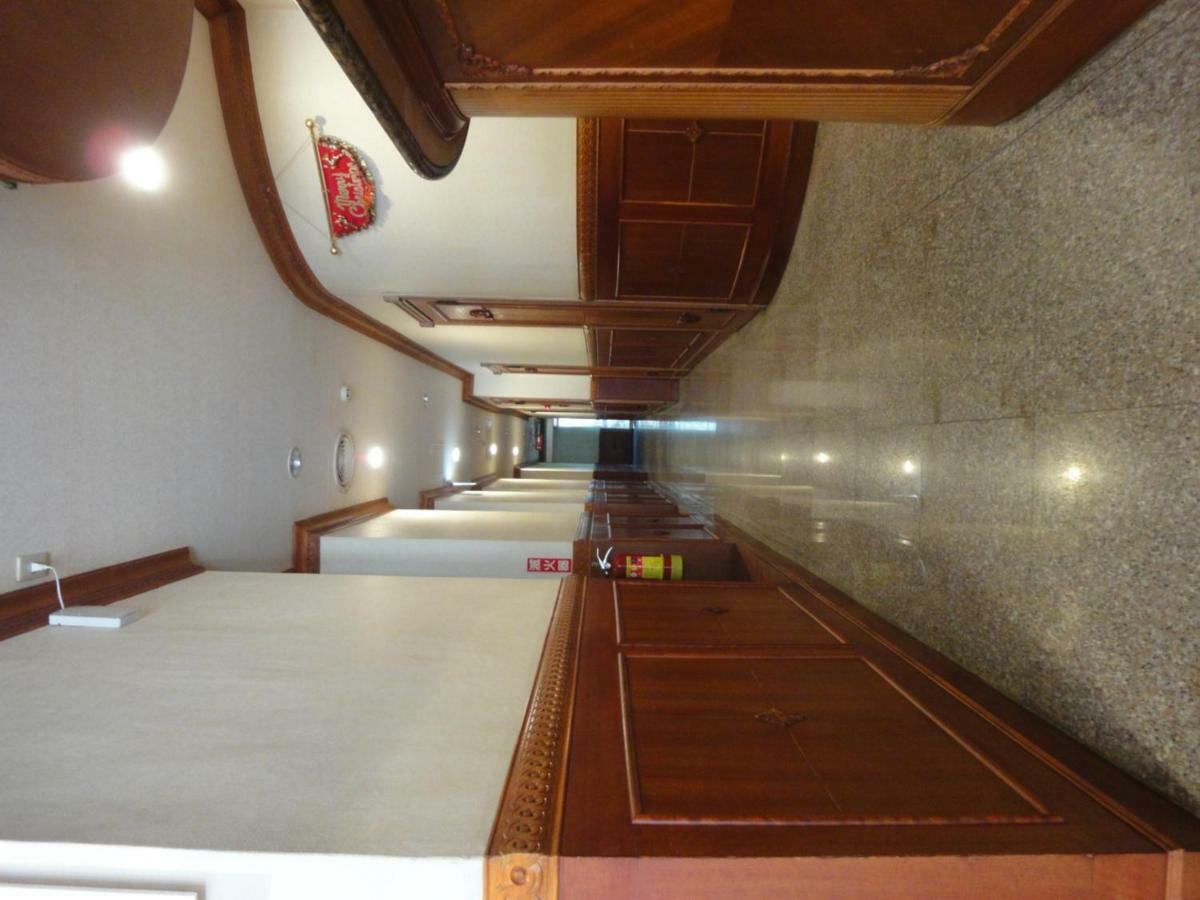 Hua Yue Hotel Taoyuan Exterior foto